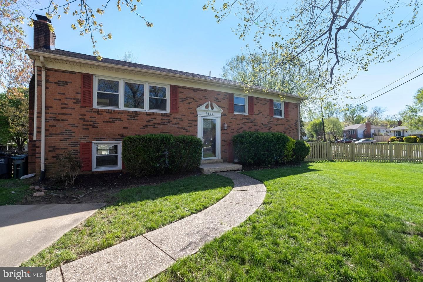 7800 Hayfield Road photo 5