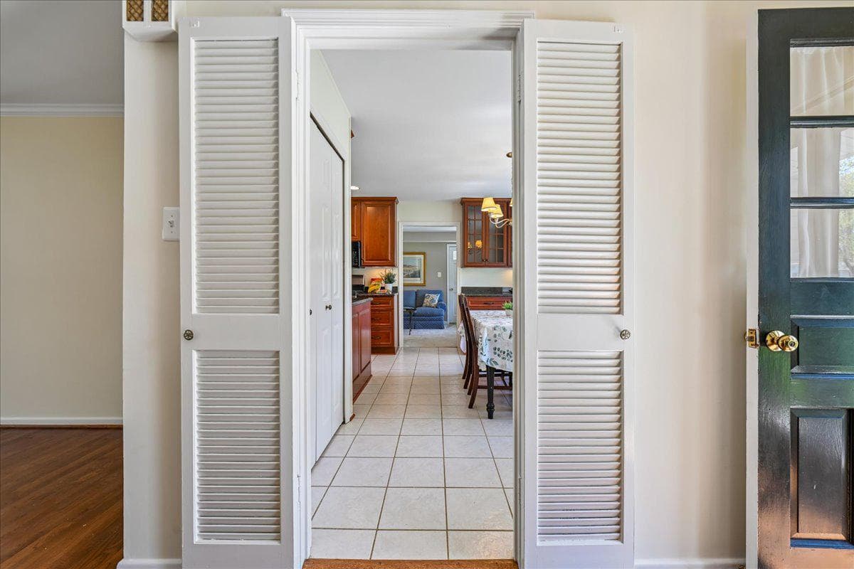 8722 Higdon Drive photo 21