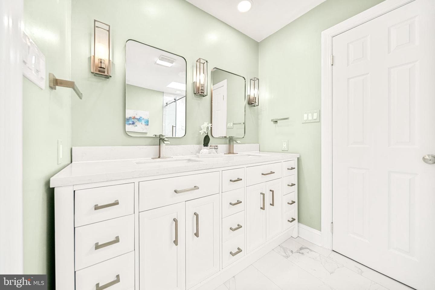 6925 Old Dominion Drive photo 24