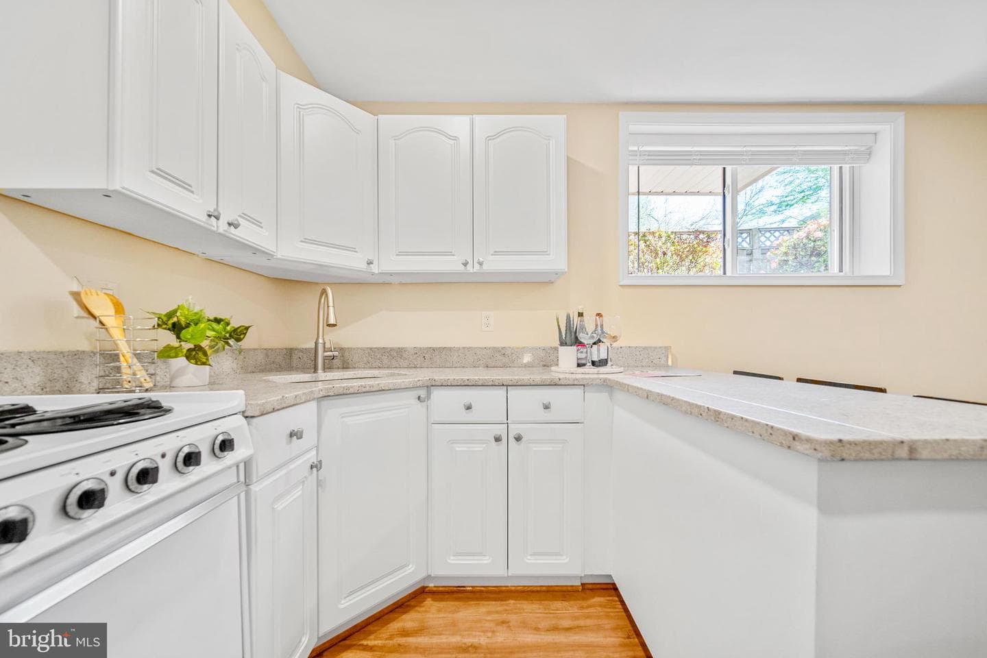 6925 Old Dominion Drive photo 34
