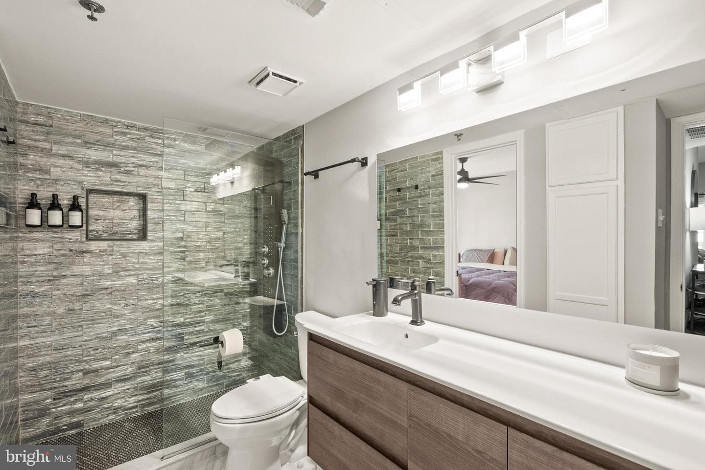 1504 Lincoln Way #406 photo 25