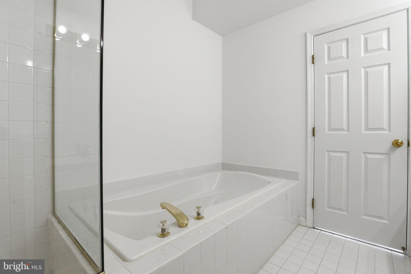 12880 Fair Valley Court photo 23