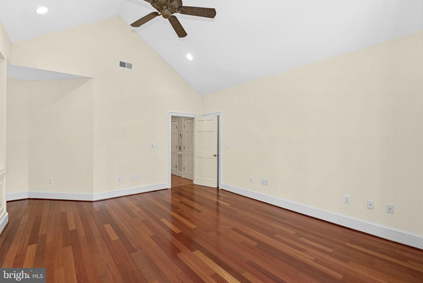 11913 Chapel Road photo 95
