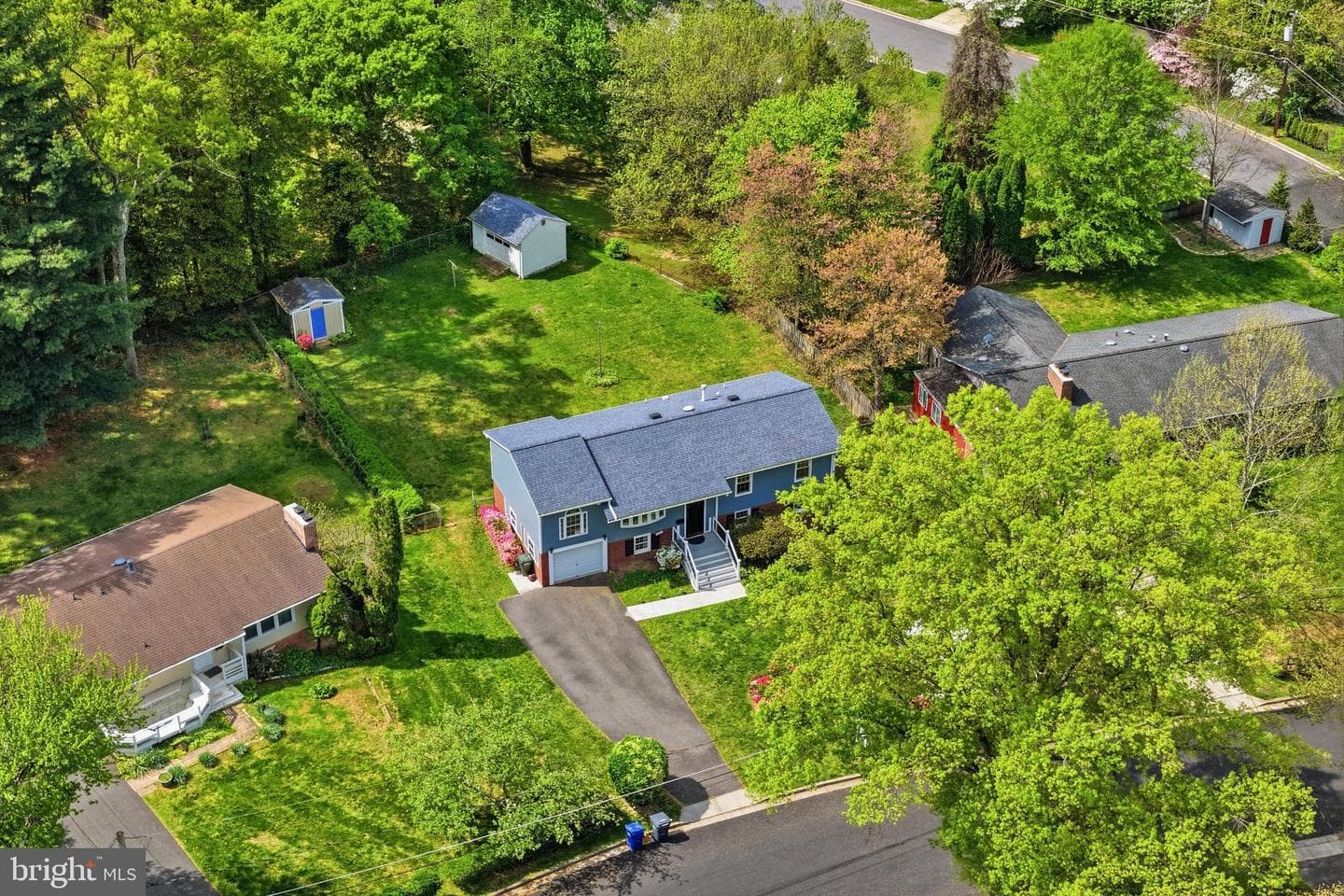 6917 Jenkins Lane photo 3