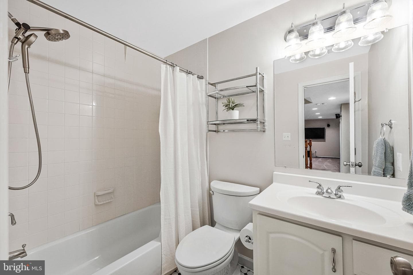 10719 Oakenshaw Court photo 19