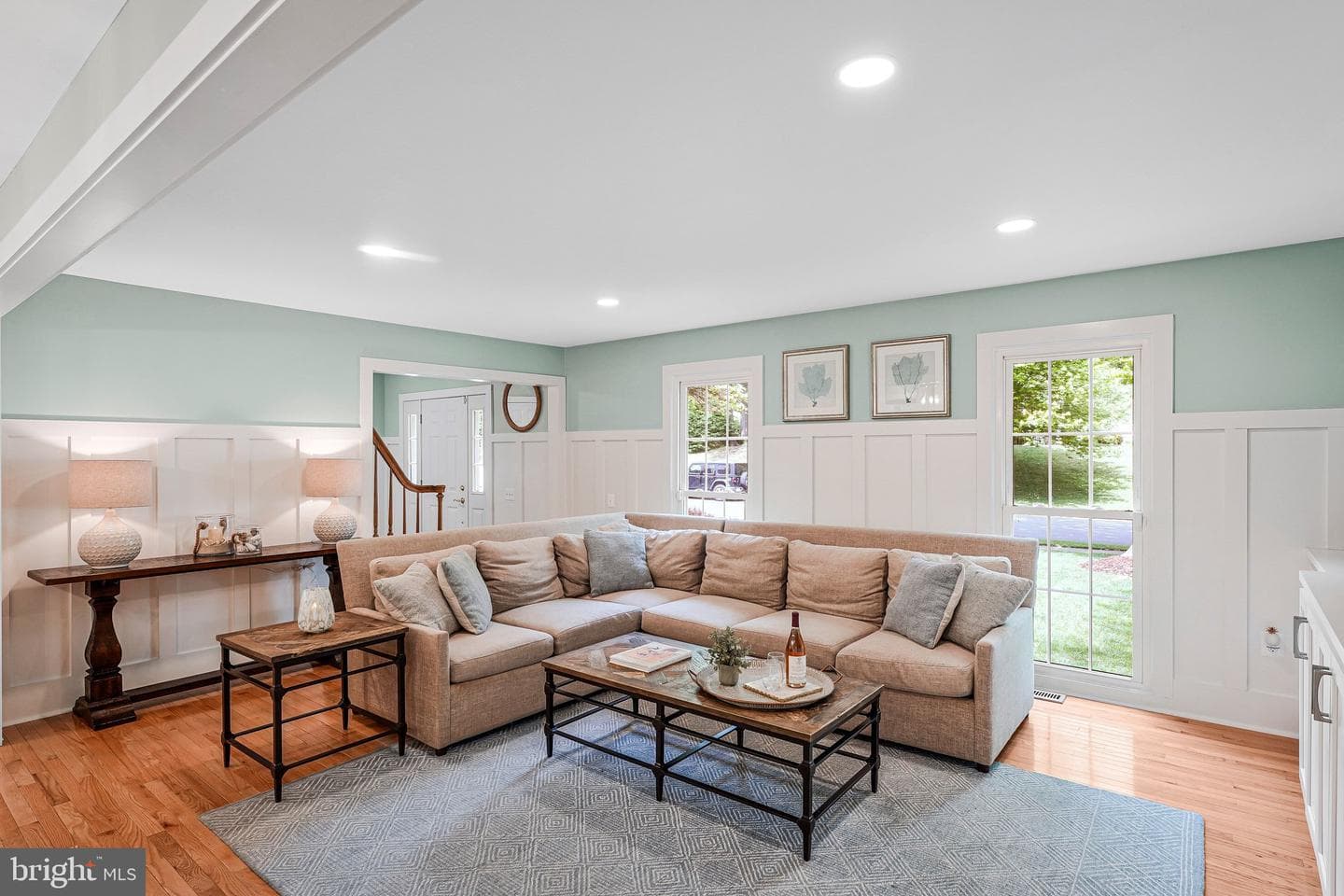 10719 Oakenshaw Court photo 4
