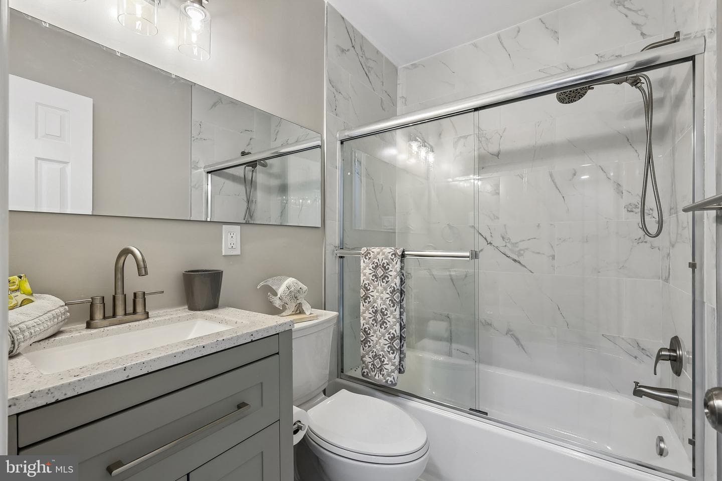 6302 Paddington Lane photo 15