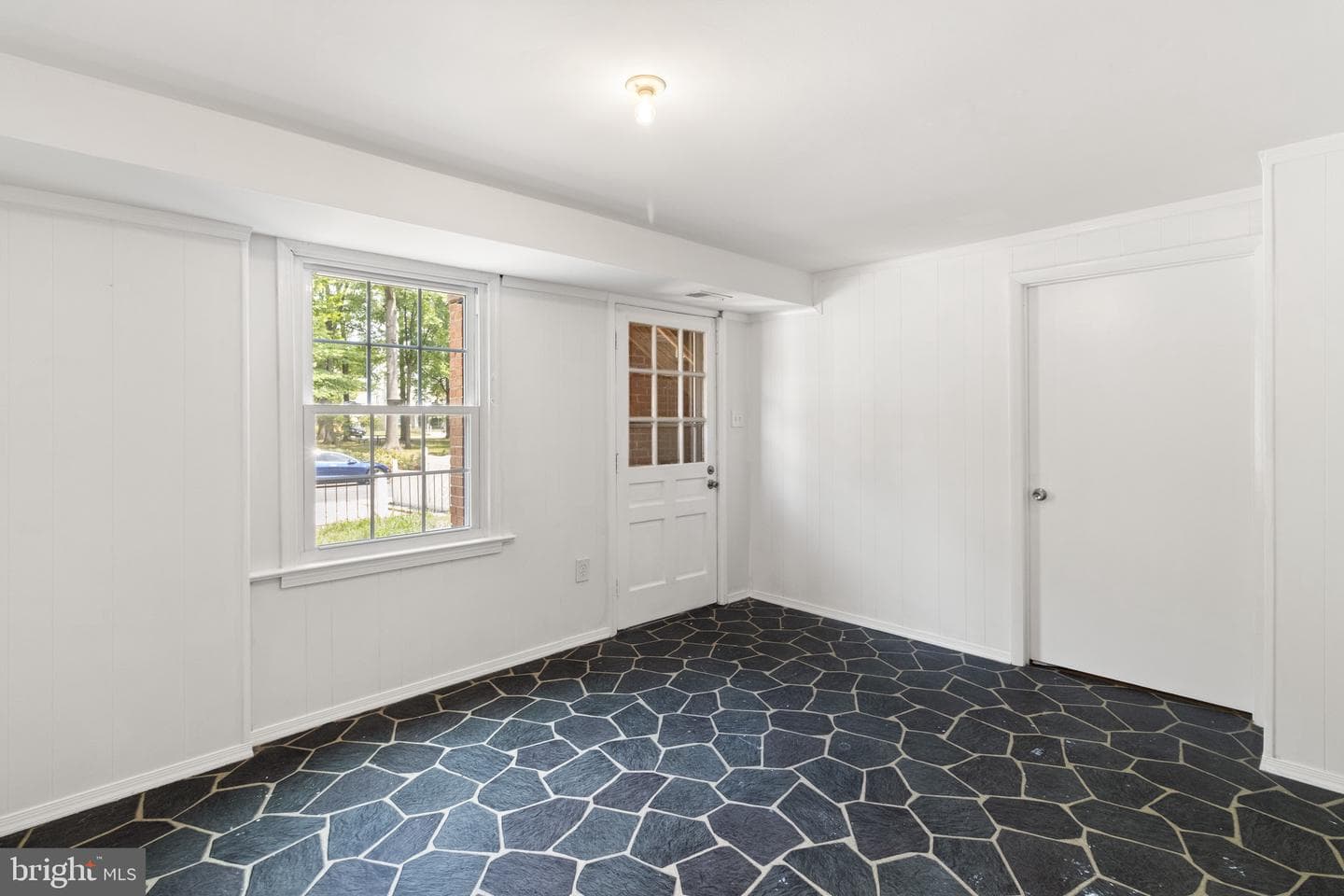 4429 Longworthe Square photo 36