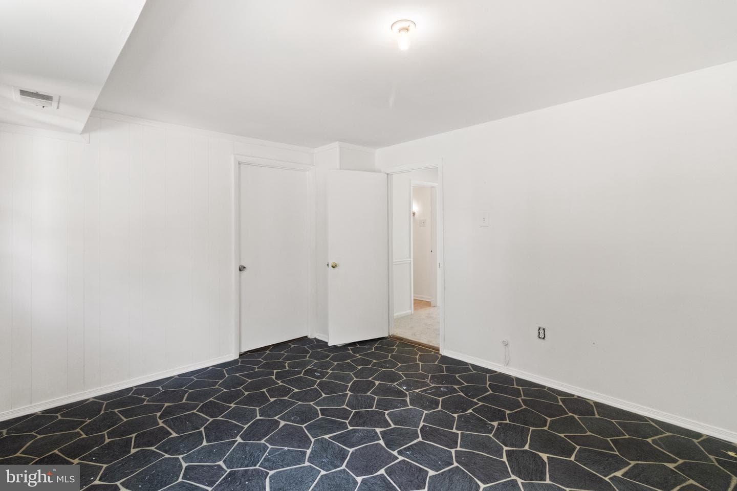 4429 Longworthe Square photo 37