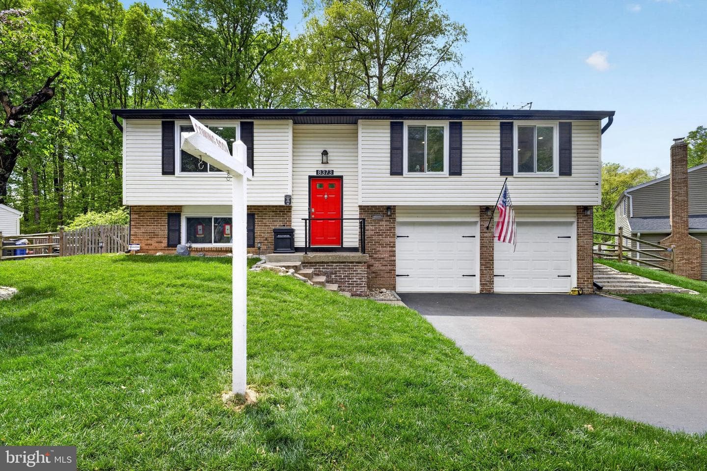 8373 Magic Leaf Road photo 4