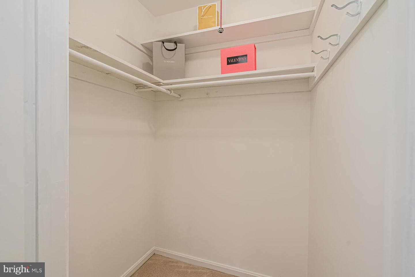 3535 Memorial Street photo 24