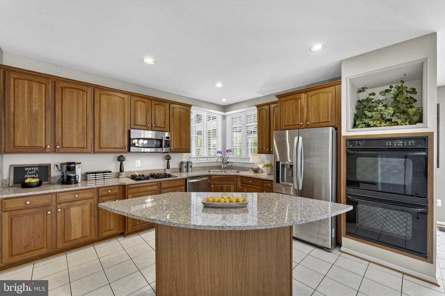 9606 Pemberly Lane photo 47