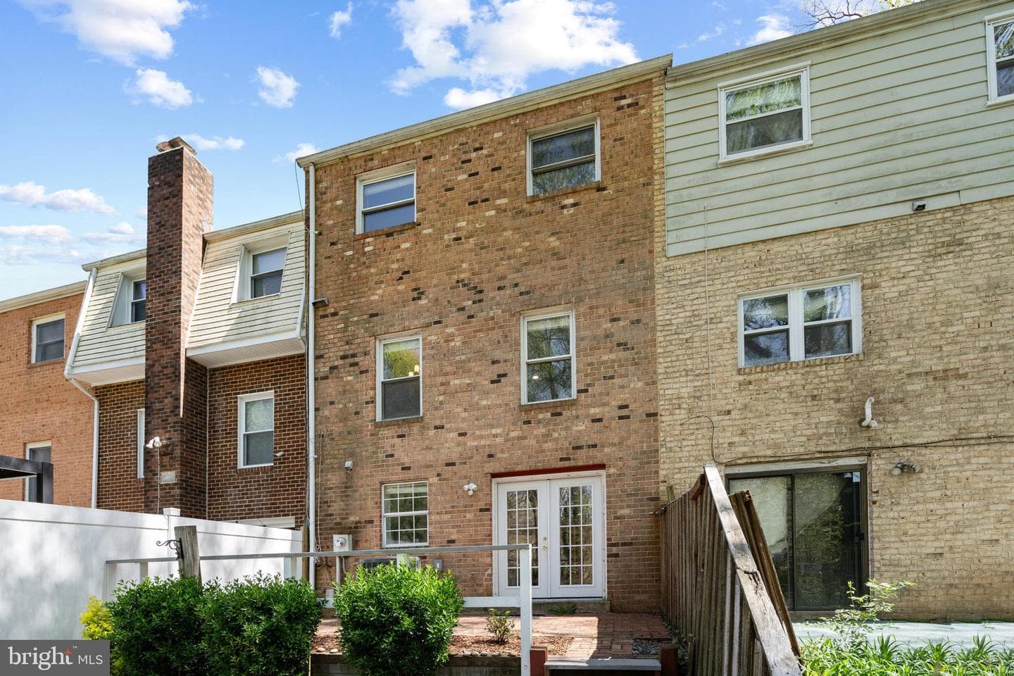 6392 Eighth Circle photo 33