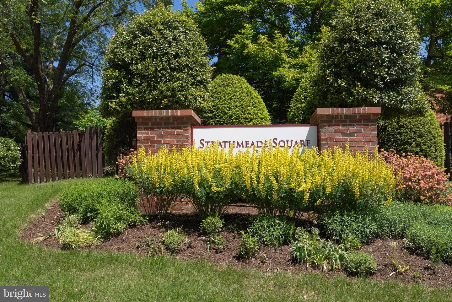 8361 Thompson Road photo 43