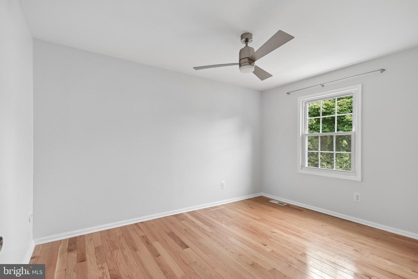 6518 Yadkin Ct photo 19