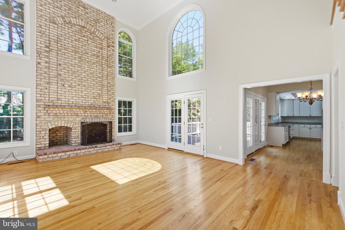9395 Wolf Trap Creek Court photo 3