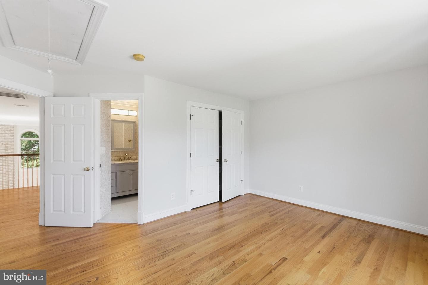 9395 Wolf Trap Creek Court photo 38