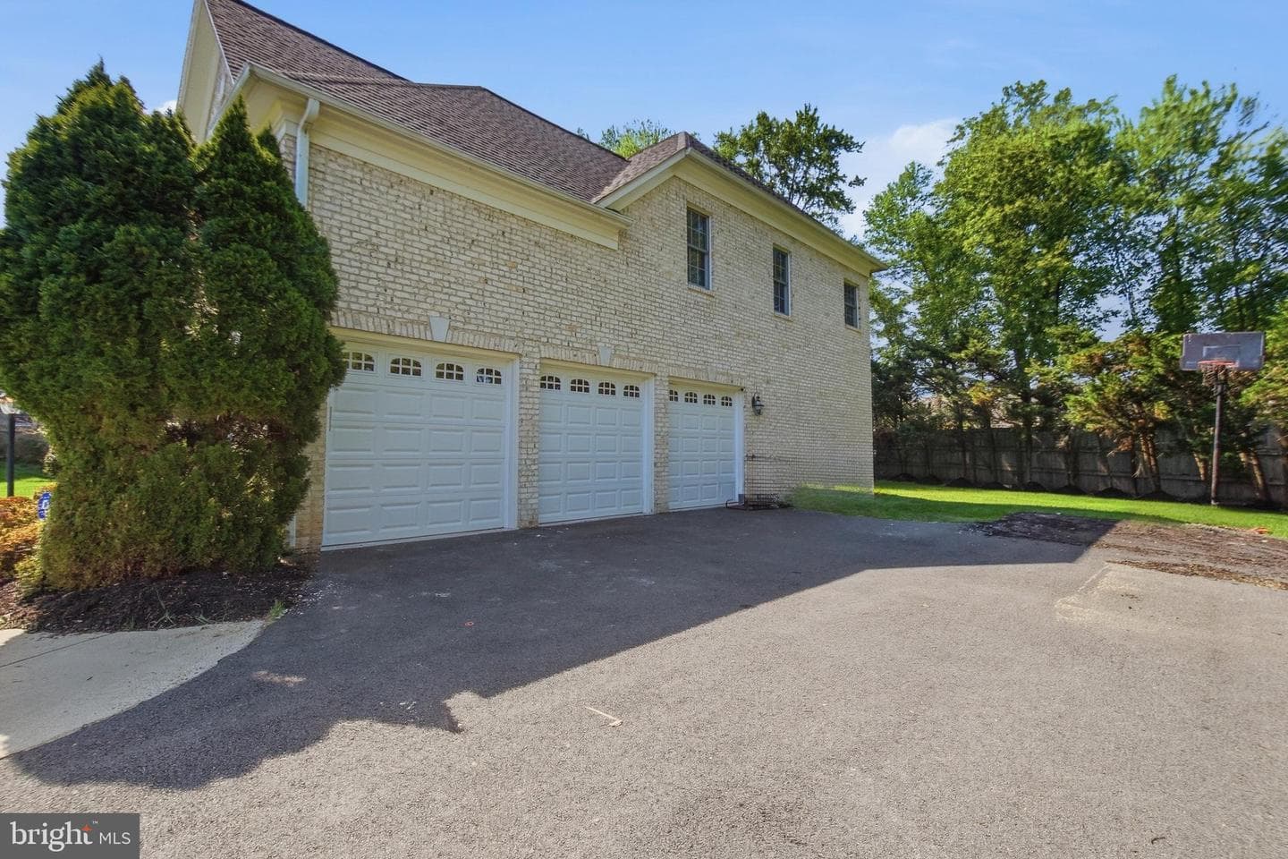 9395 Wolf Trap Creek Court photo 54