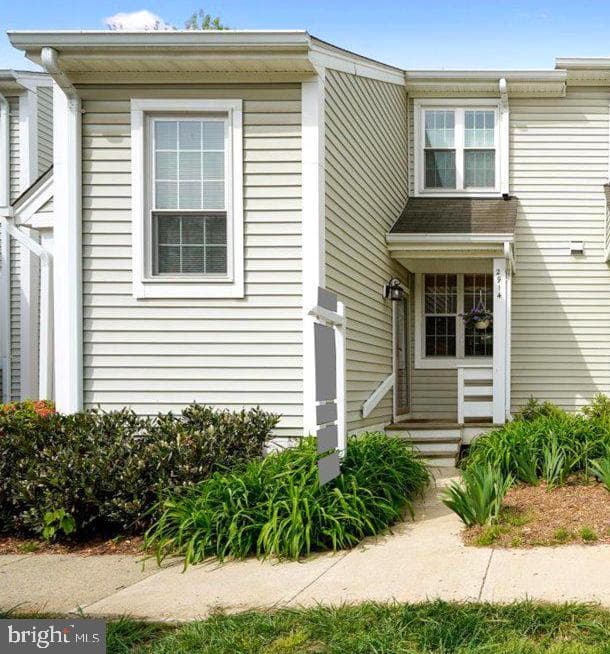2914 Yarling Court