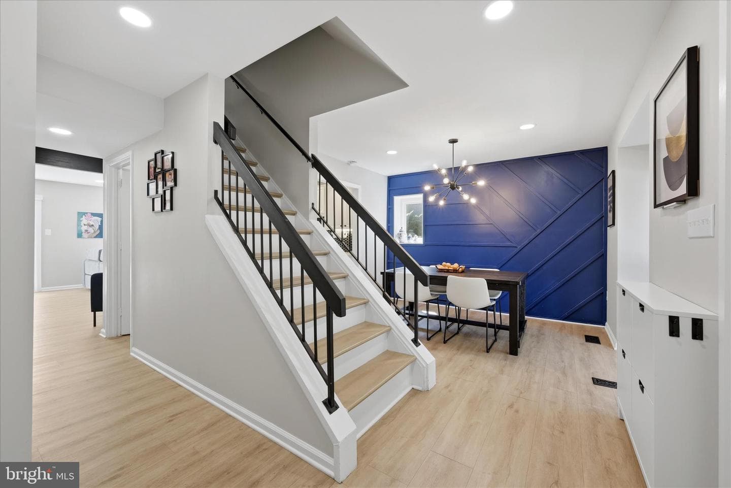 9806 Sweet Mint Drive photo 3