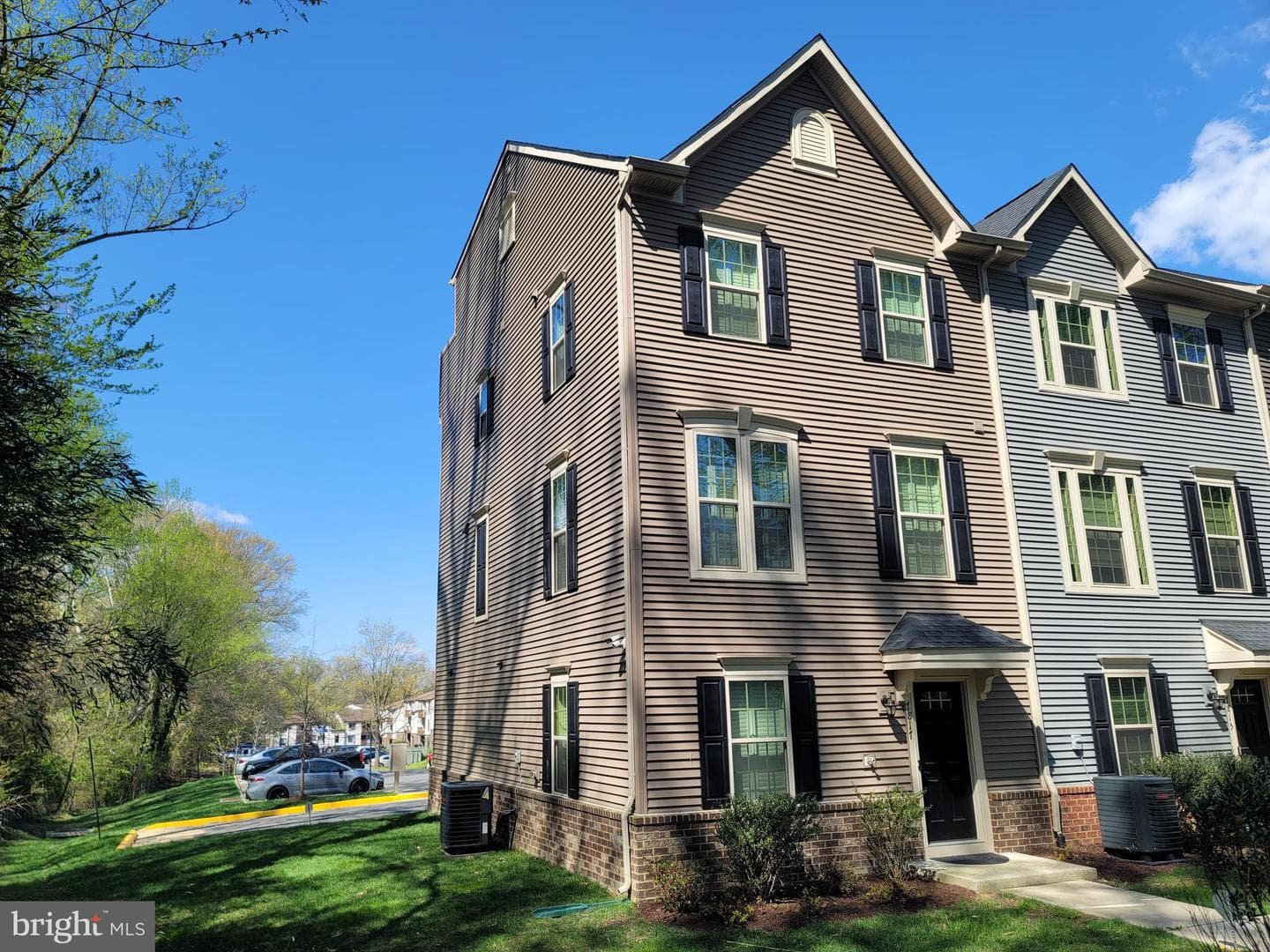 7817 Sutter Lane photo 3