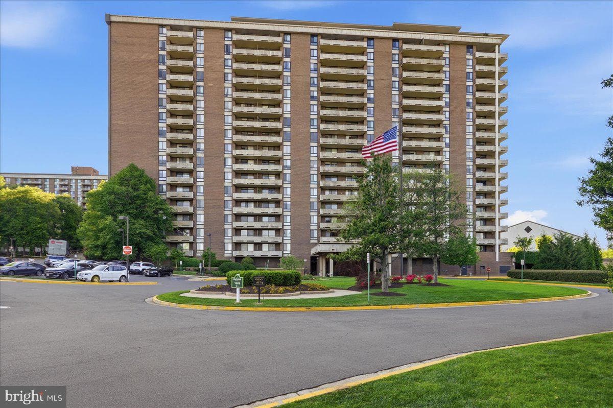 1800 Old Meadow Road #1412