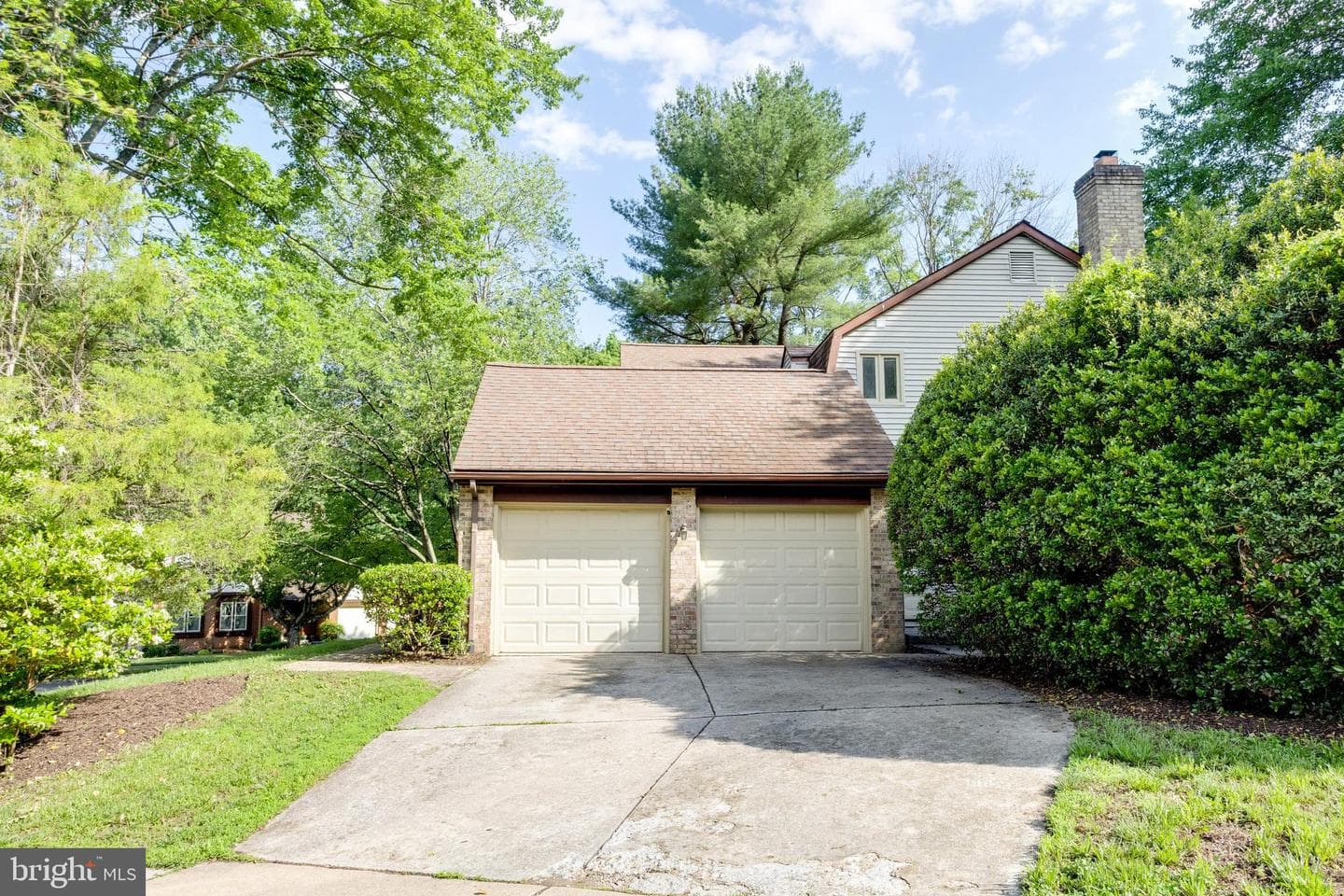 9202 Dorothy Lane photo 3