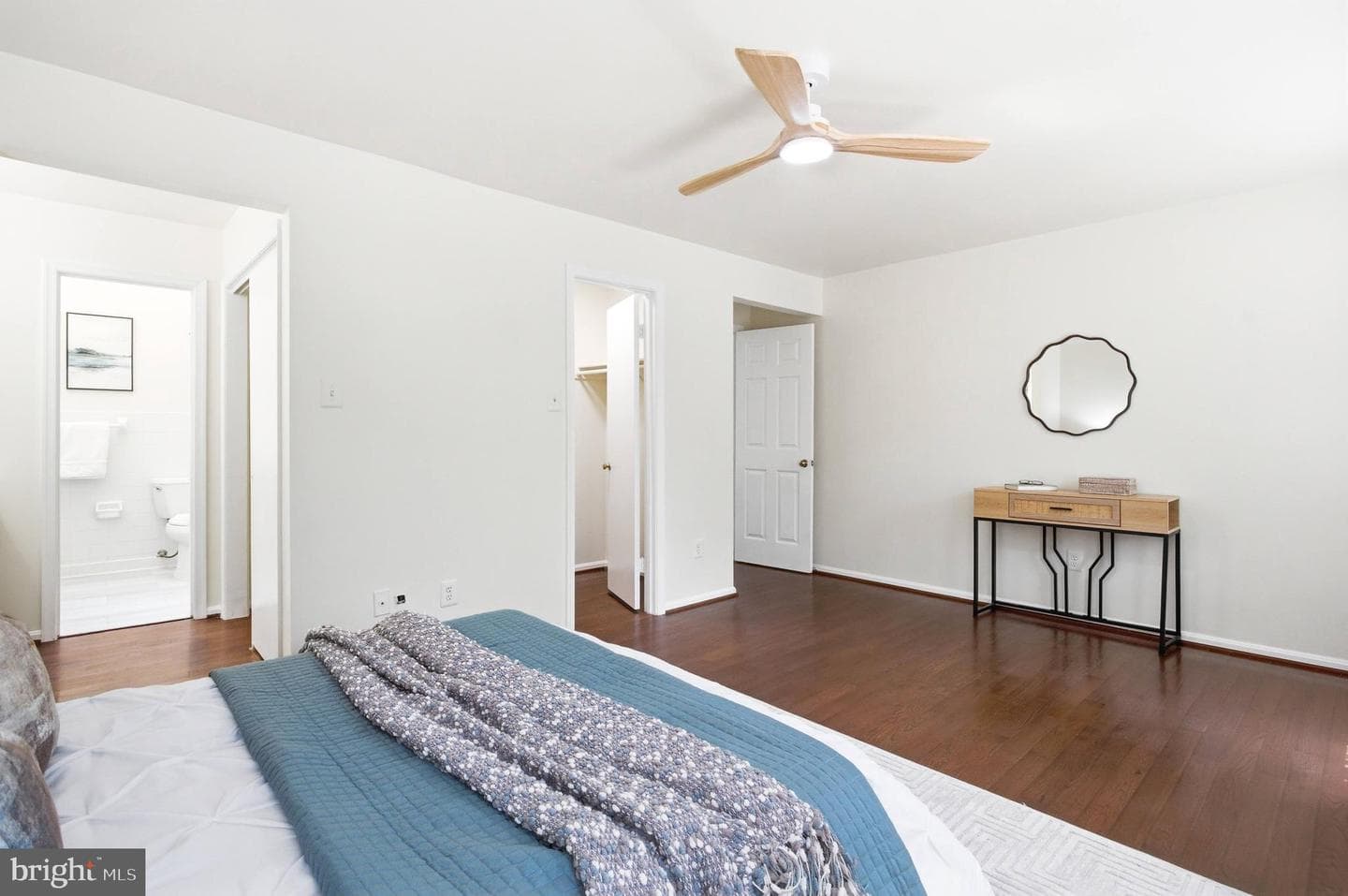 9202 Dorothy Lane photo 46