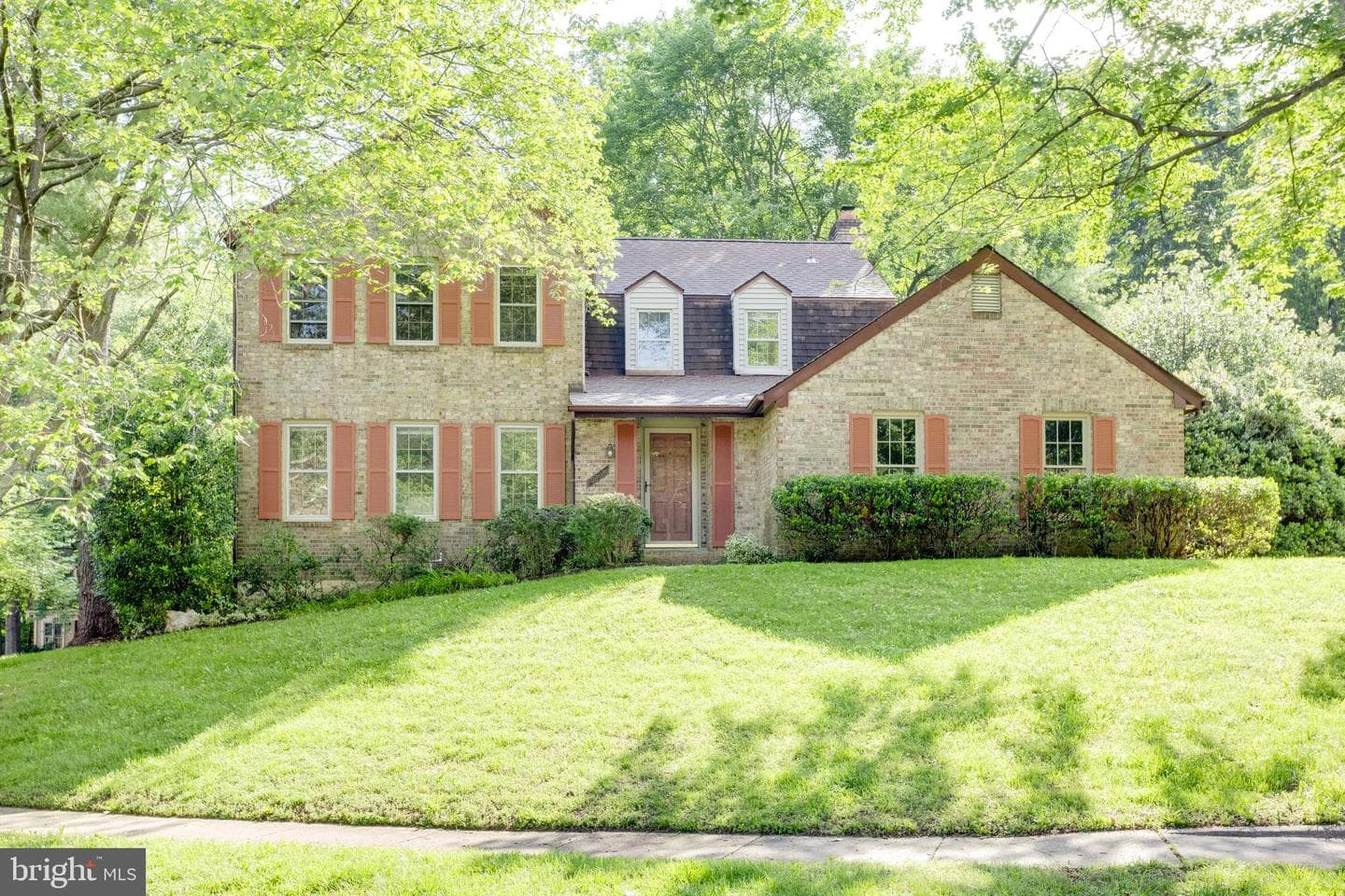 9202 Dorothy Lane photo 54