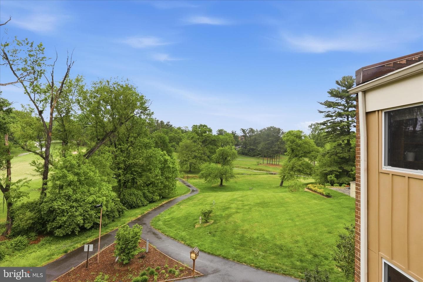 11460 Links Drive photo 2