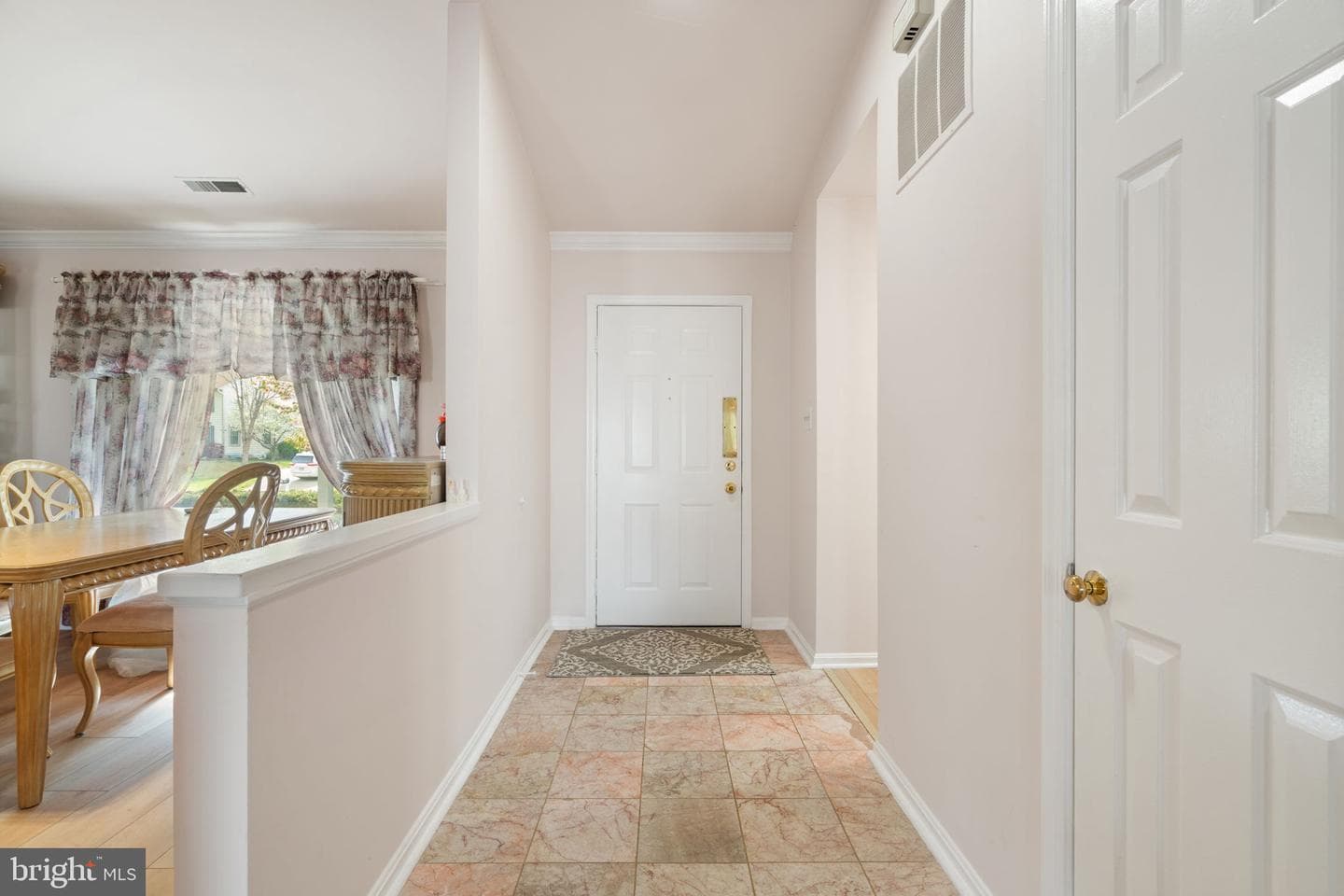 5406 Clubside Lane photo 28