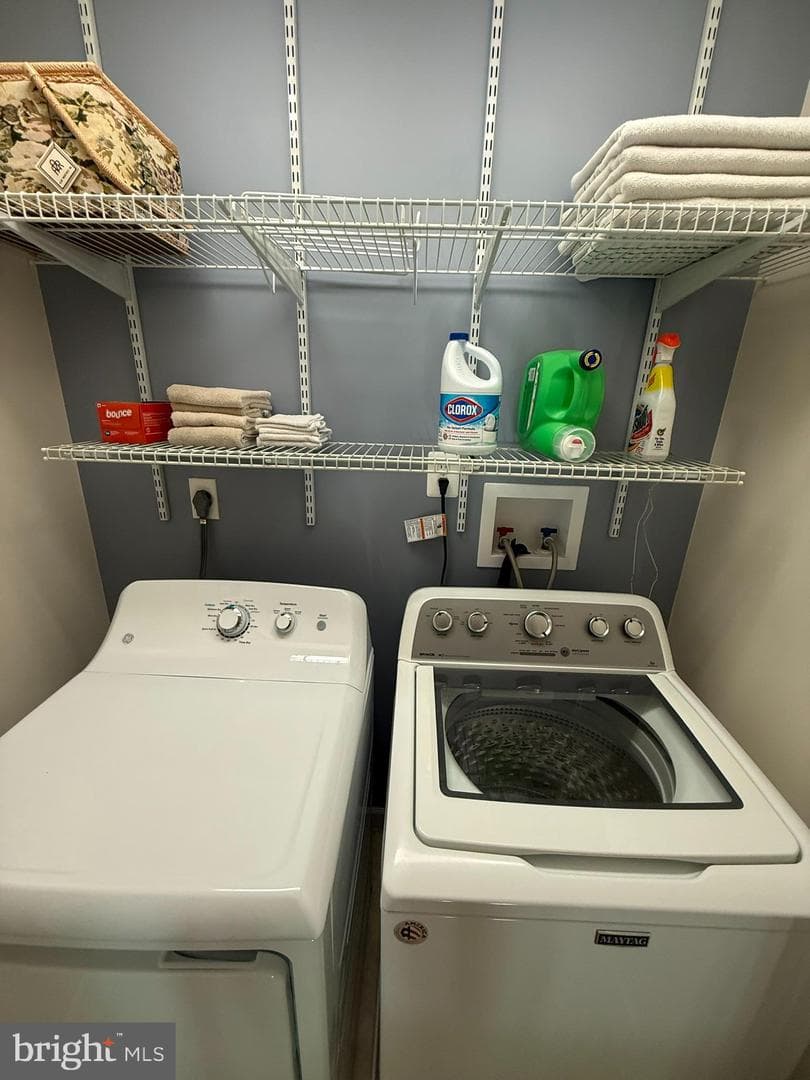 5810 Hall Street photo 60