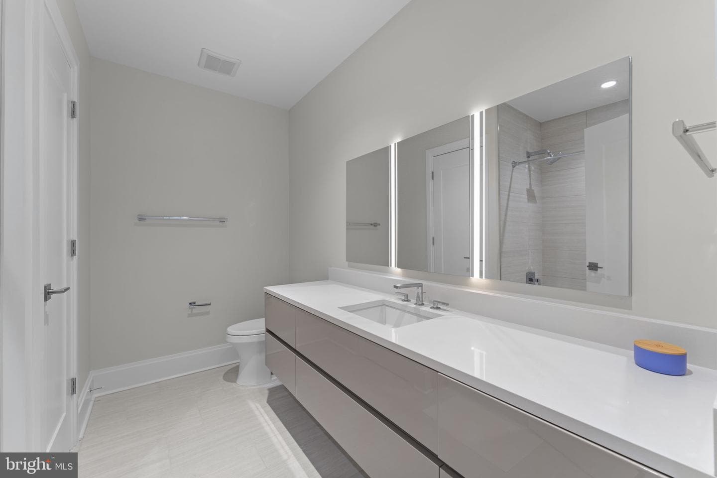 7887 Jones Branch Drive #1503 photo 17
