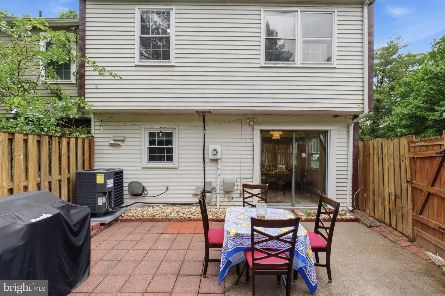7709 Matisse Way photo 23