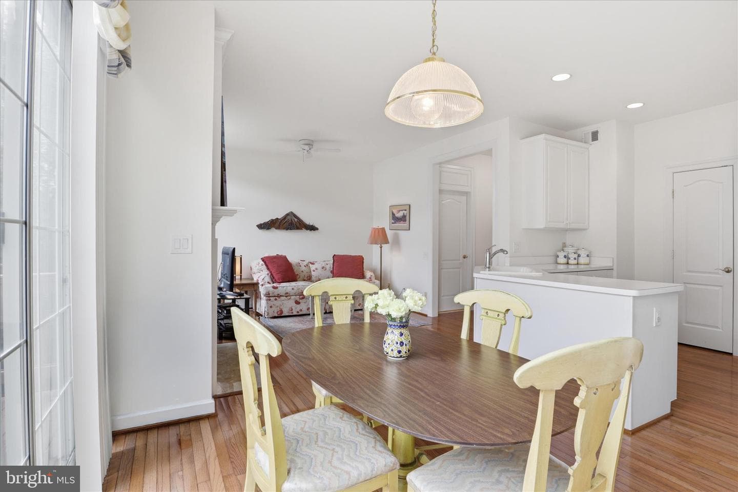 9566 Lagersfield Circle photo 10