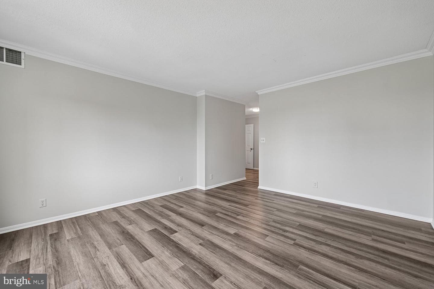 8360 Greensboro Drive #1010 photo 22