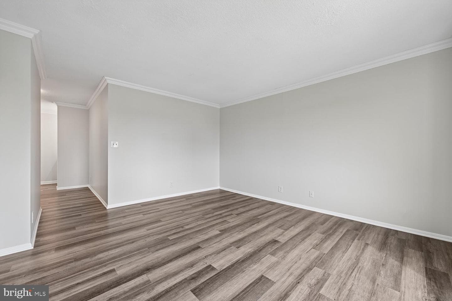 8360 Greensboro Drive #1010 photo 23