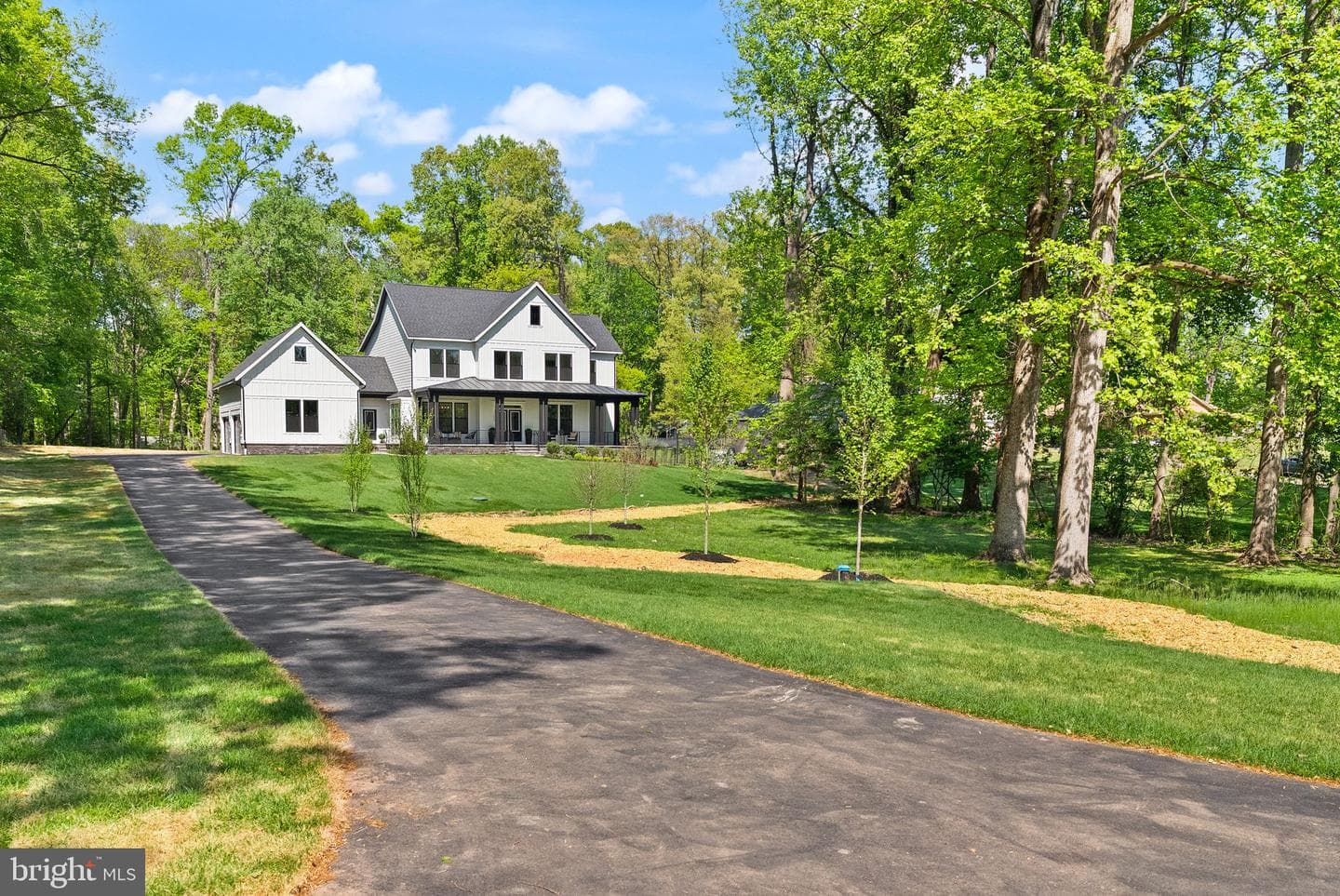 11800 Valley Road photo 8