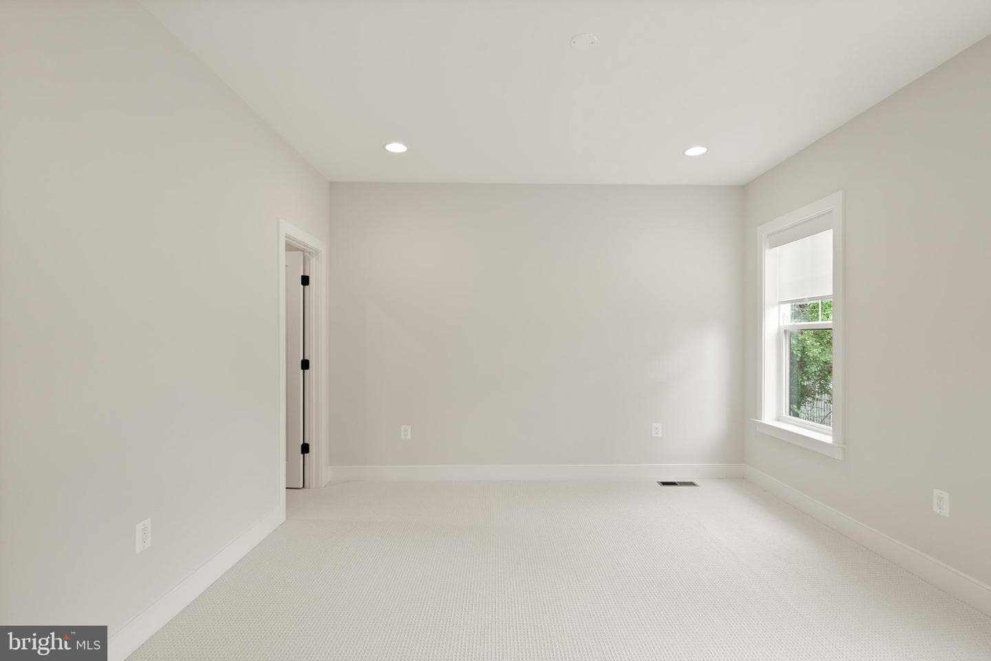 7421 Howard Court photo 60