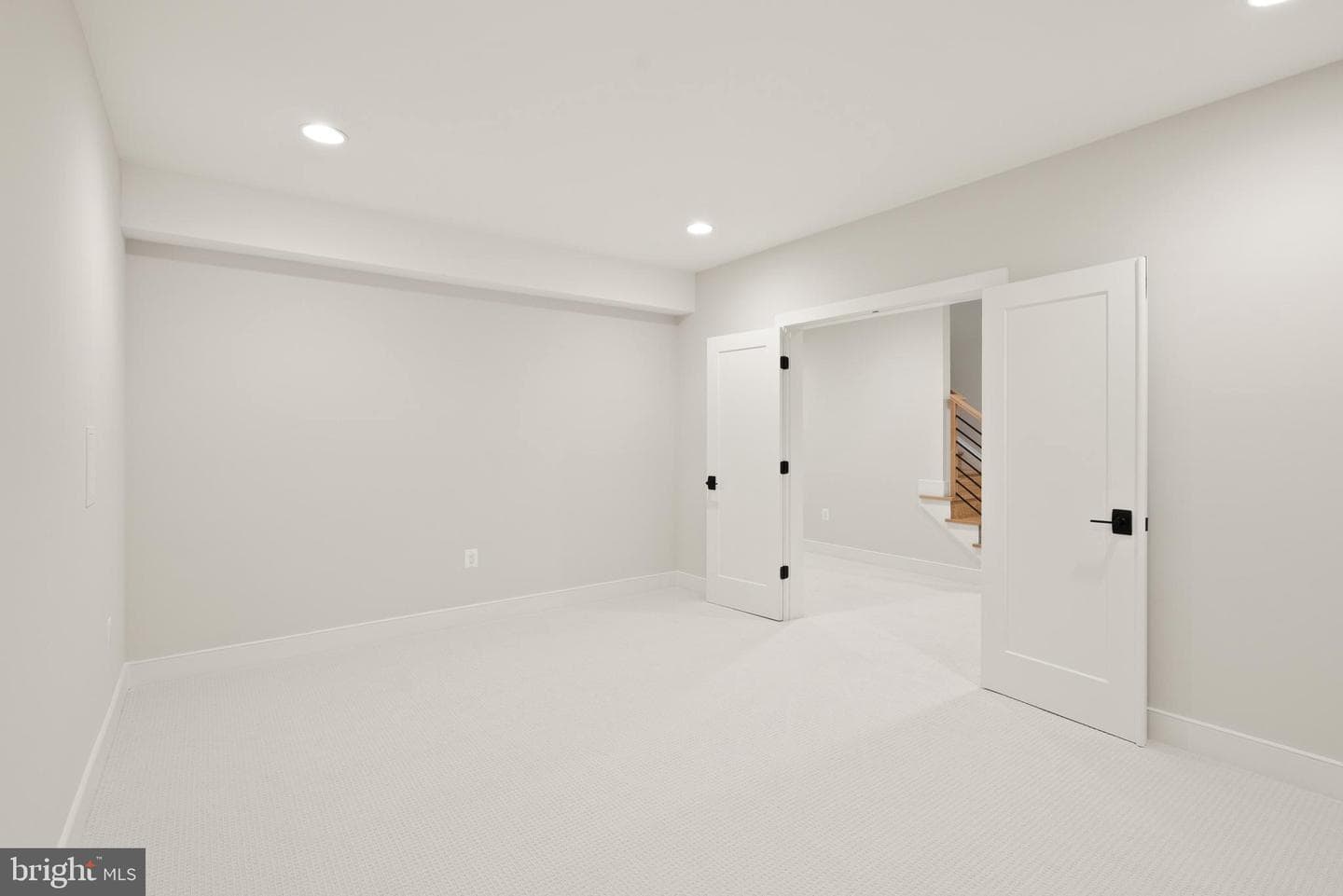 7421 Howard Court photo 79