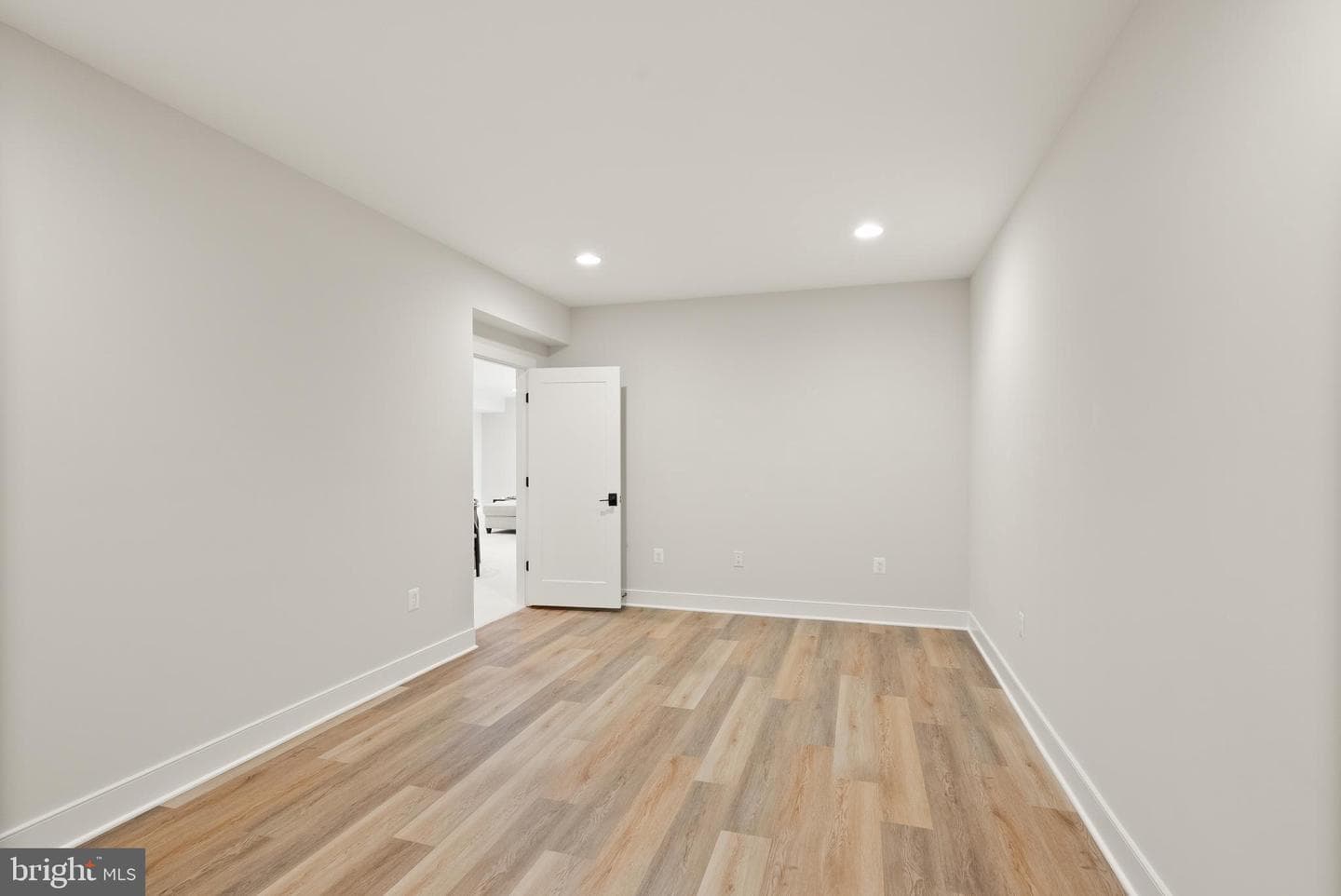 7421 Howard Court photo 83