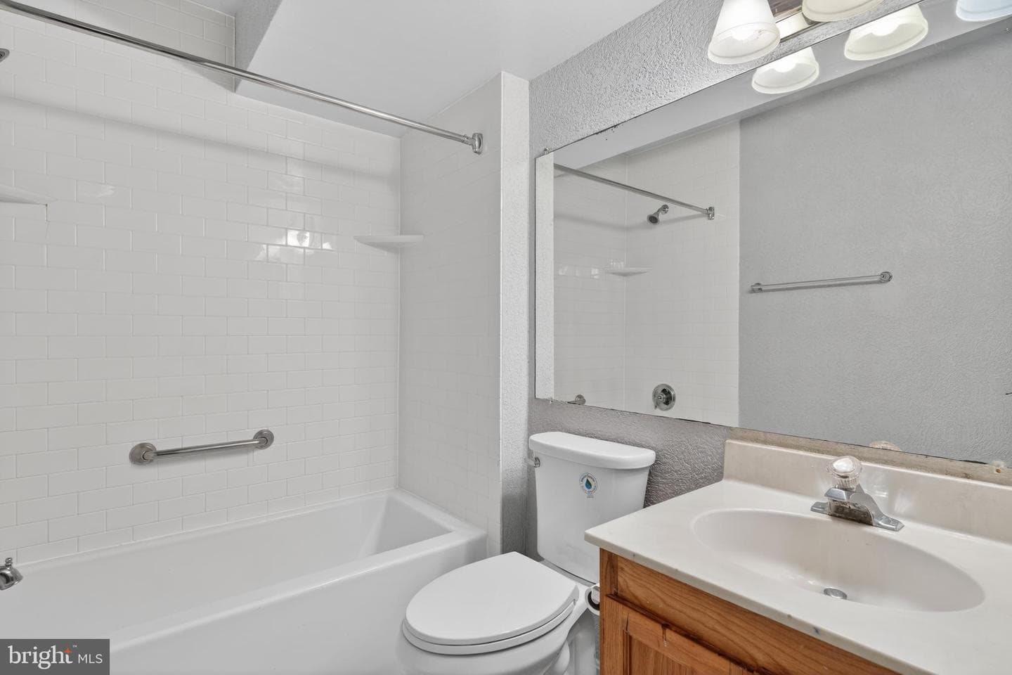 5708 Shadwell Court #106 photo 13