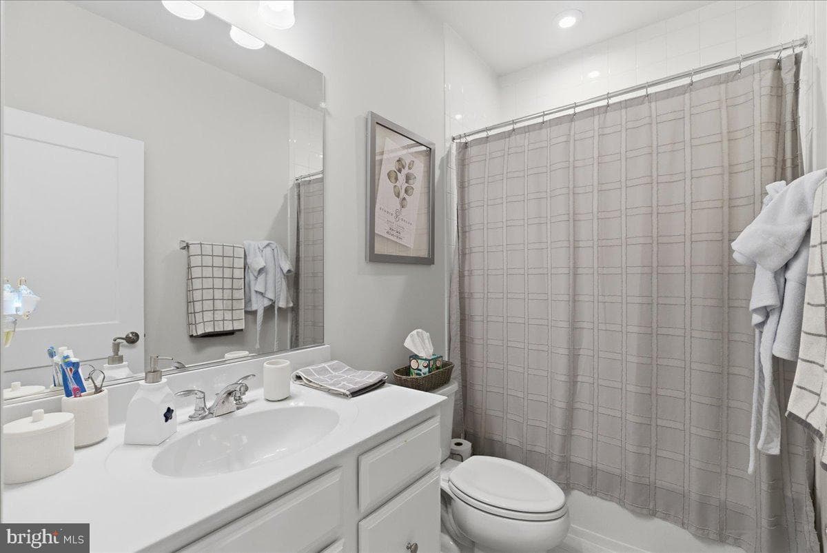 2315 Liberty Loop photo 22