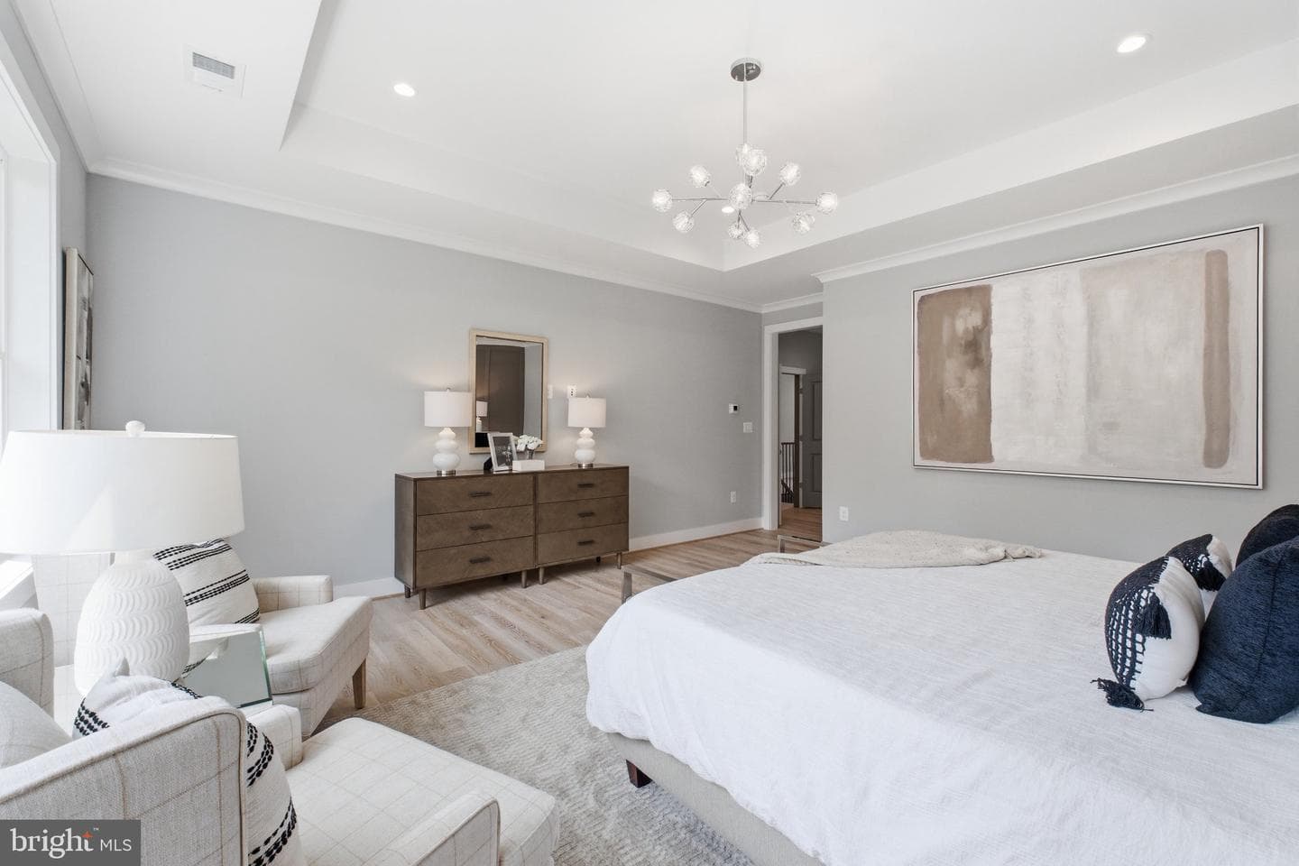 6645 Hallwood Avenue photo 26