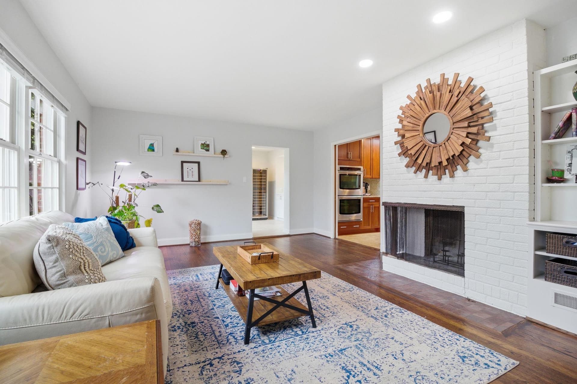4637 Randolph Drive photo 6
