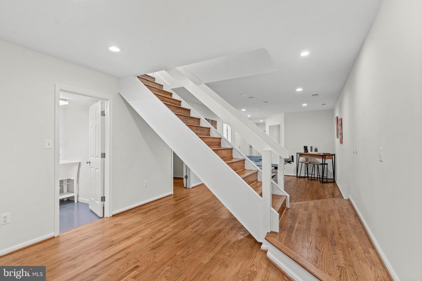 9201 Potomac Woods Lane photo 18