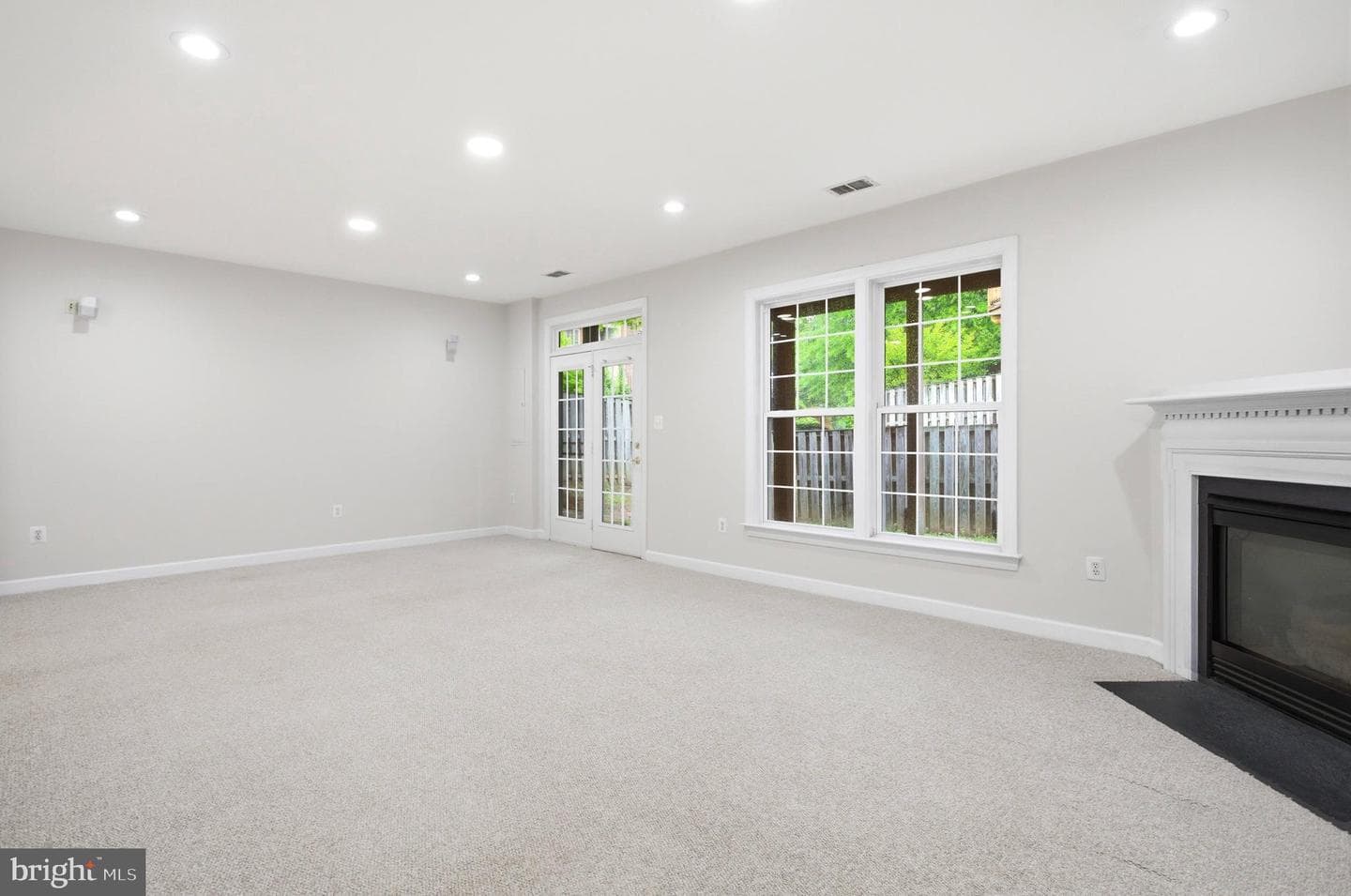 8908 Royal Hannah Lane photo 46