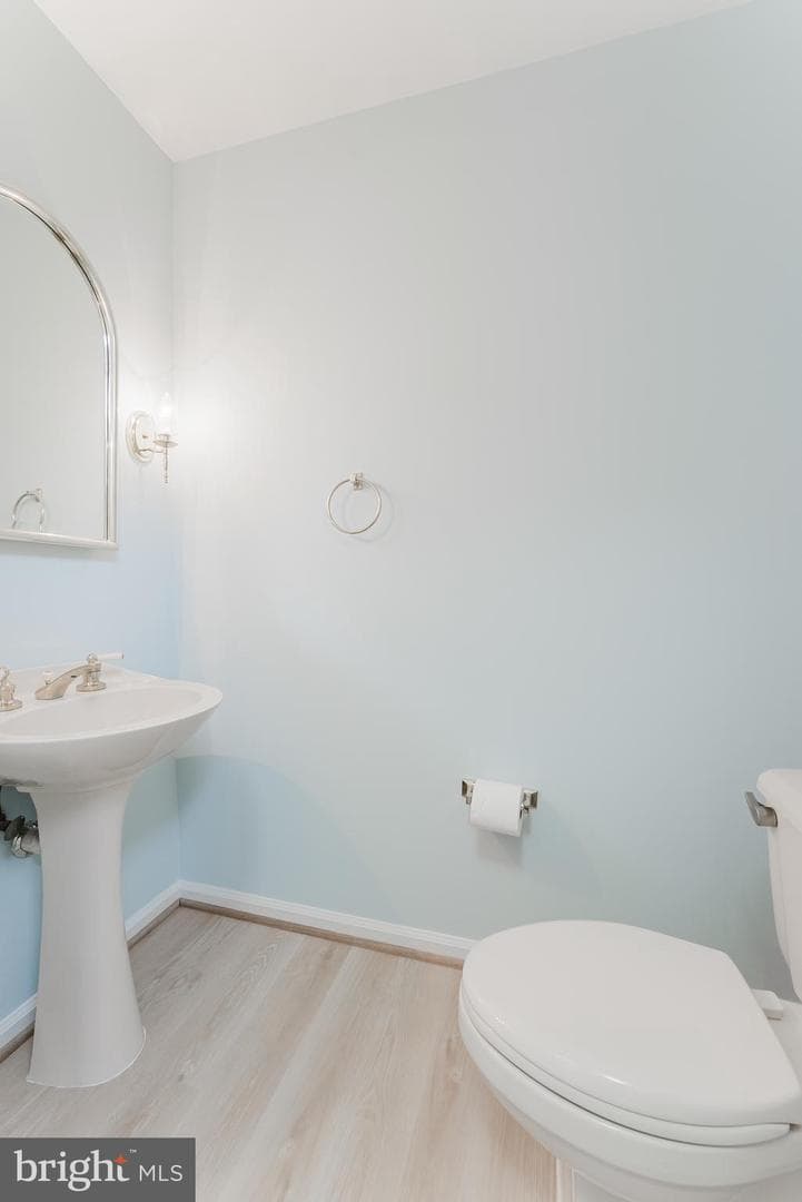 3929 Clares Court photo 15
