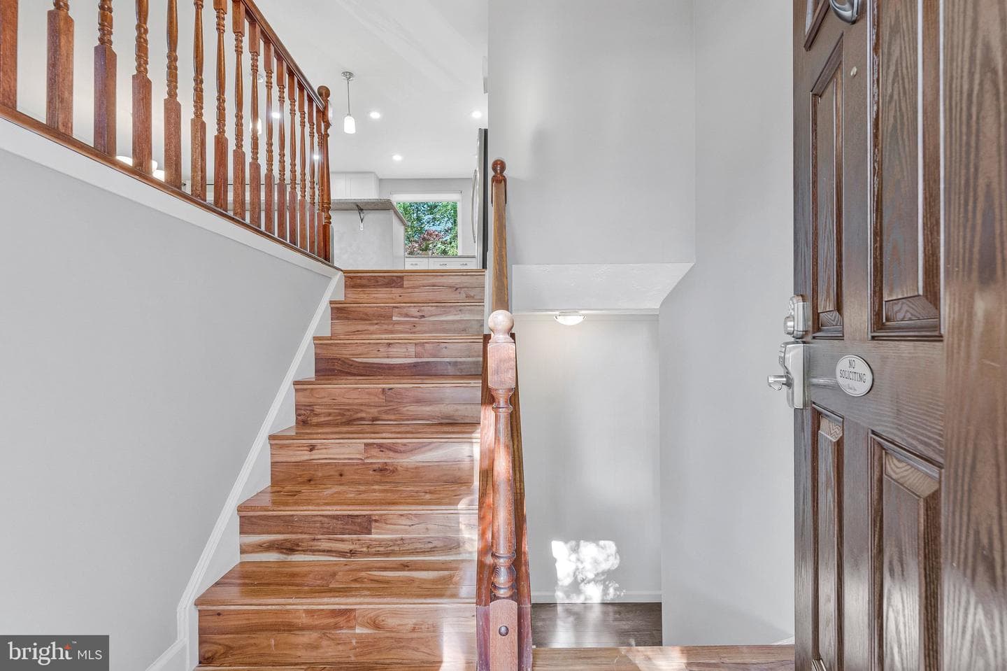 1105 Clarke Street photo 27