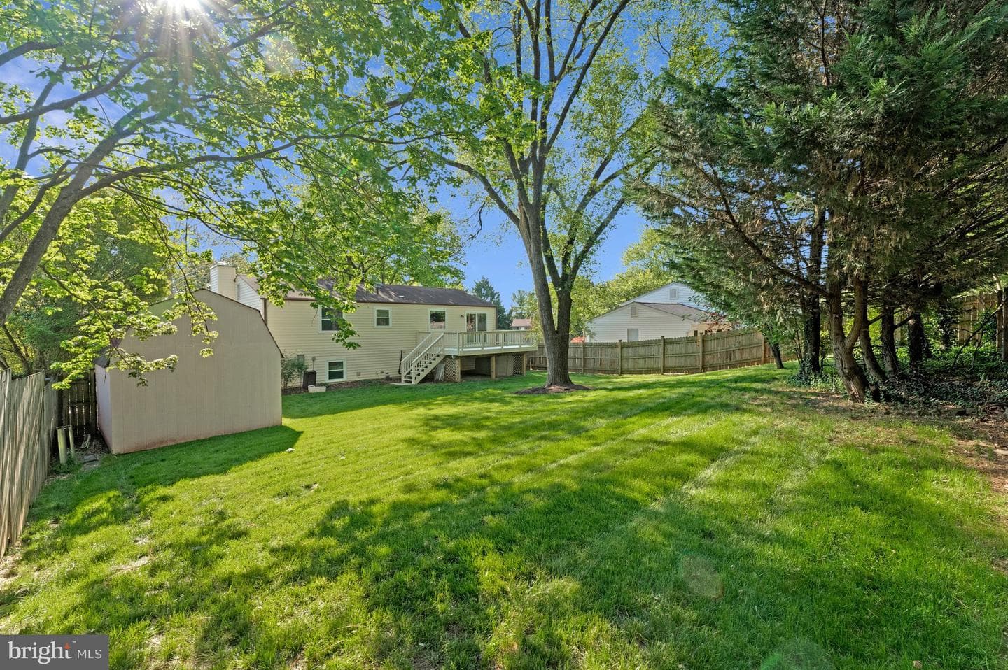 1105 Clarke Street photo 4